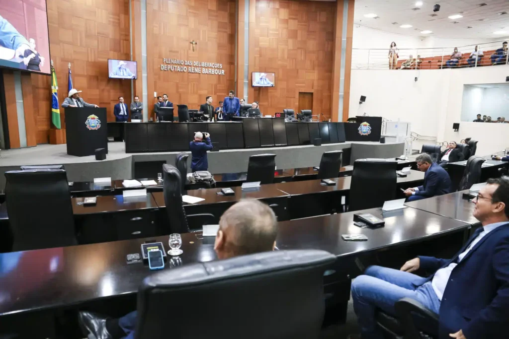 ALMT Aprova Orçamento de R$ 40,7 Bilhões e Emendas para 2026