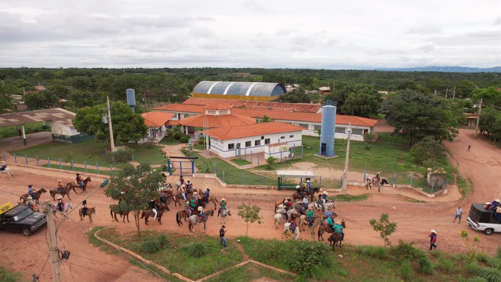 Cavalgada das Comitivas de Mato Grosso 2025: Tradição e Cultura em Alta Cavalgada das Comitivas de Mato Grosso 2025: Tradição e Cultura em Alta