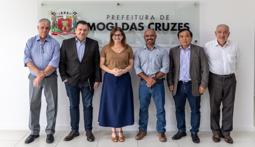 Mara Bertaiolli Enfatiza Geração de Empregos em Mogi das Cruzes com Modernização da Linha 11 – Coral Imagem do artigo