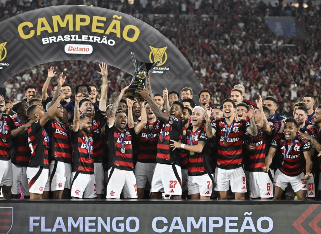 Ranking da CBF: Flamengo, Corinthians e Cruzeiro no topo entre os clubes brasileiros