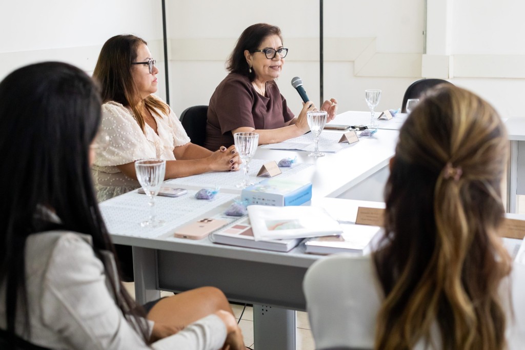Cuiabá Avança na Implantação do Serviço de Família Acolhedora com Apoio do Judiciário Cuiabá Avança na Implantação do Serviço de Família Acolhedora com Apoio do Judiciário