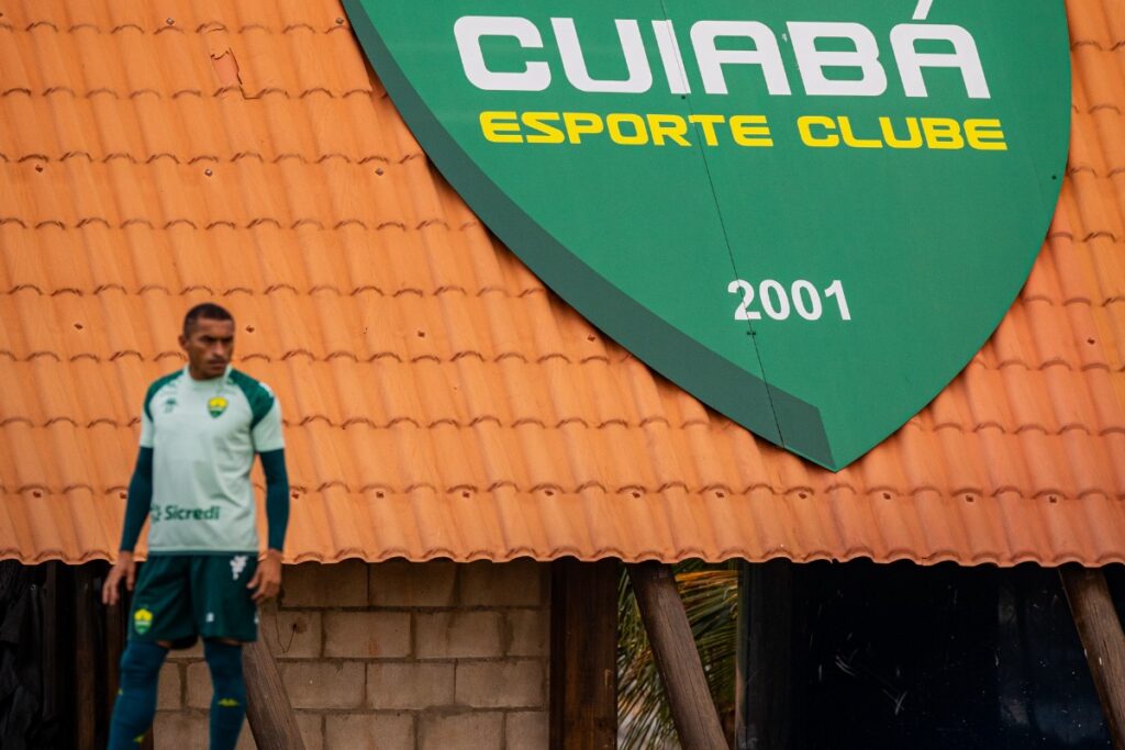 Cuiabá Enfrenta o Nova Mutum na Arena Pantanal em Busca de Manter o Domínio no Estadual Cuiabá Enfrenta o Nova Mutum na Arena Pantanal em Busca de Manter o Domínio no Estadual