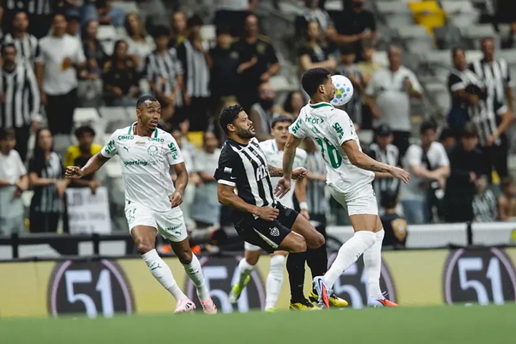 Empate Emocionante: Atlético-MG e Palmeiras terminam em 2 a 2 na estreia do Brasileirão Empate Emocionante: Atlético-MG e Palmeiras terminam em 2 a 2 na estreia do Brasileirão