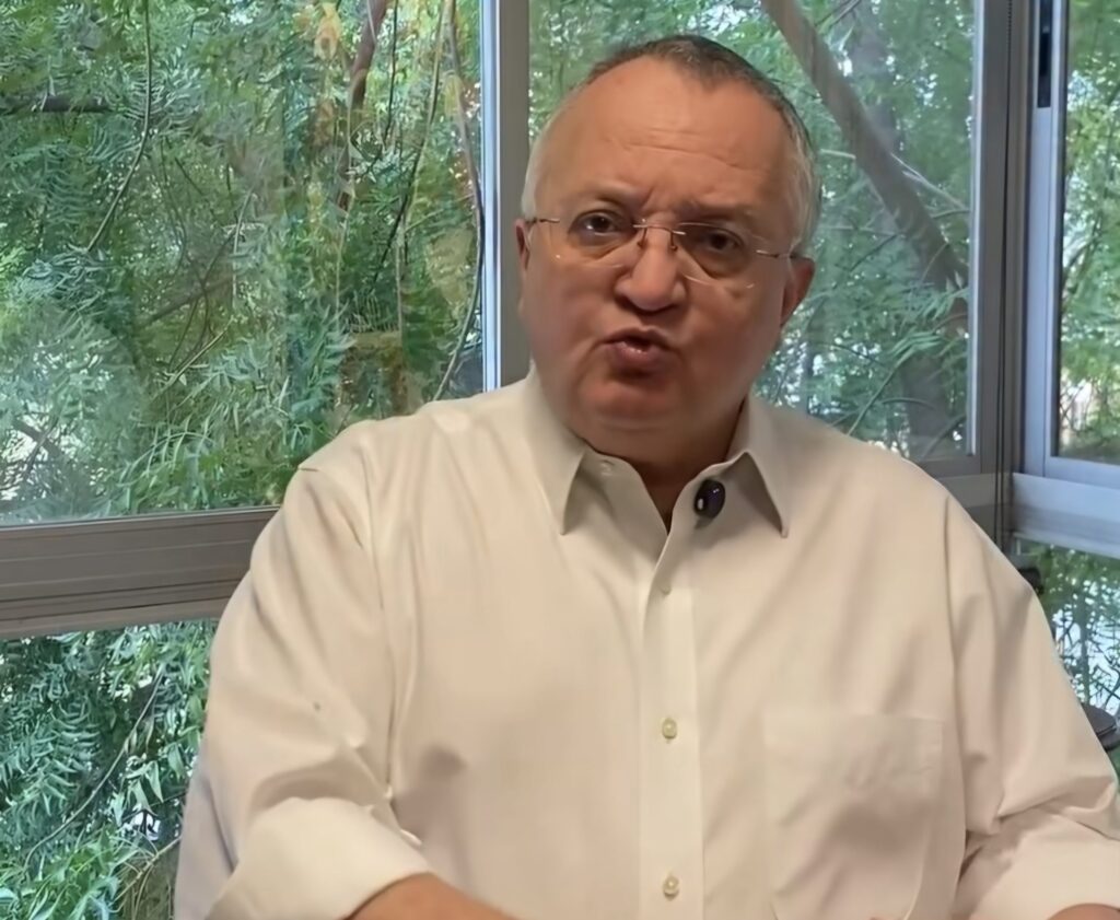 Ex-Senador Taques Amplia Acusações com 'Bomba Atômica' até 15 de Janeiro