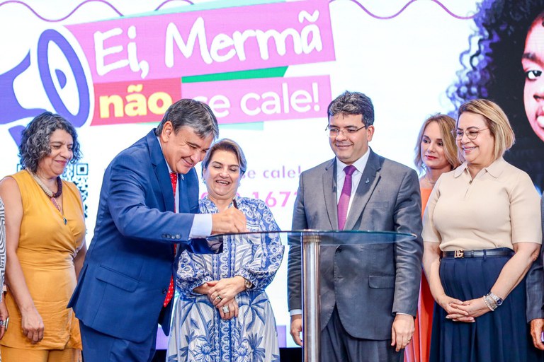 Governo Federal Lança Novas Iniciativas para Fortalecer Políticas de Gênero no Piauí Governo Federal Lança Novas Iniciativas para Fortalecer Políticas de Gênero no Piauí