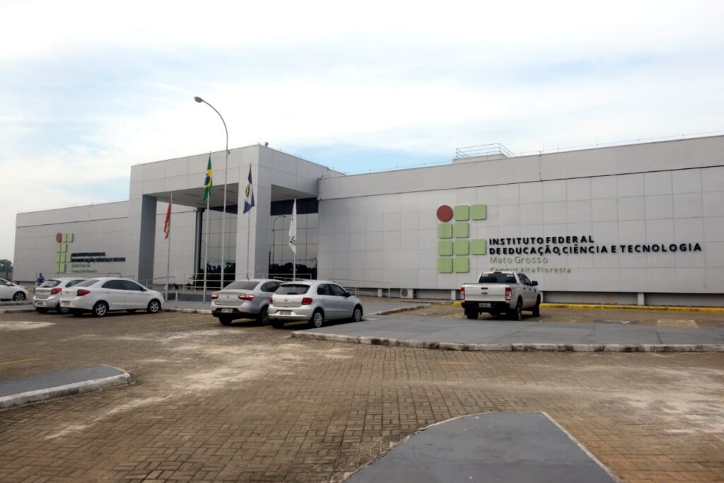 IFMT Lança Processos Seletivos para Professores: Oportunidades em Alta Floresta e Outros Municípios