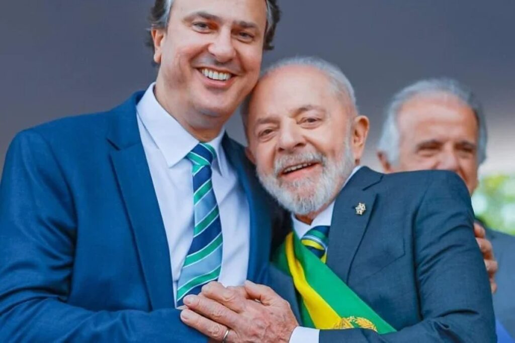 Ministro da Educação de Lula Visita Cuiabá com Novas Iniciativas para Professores