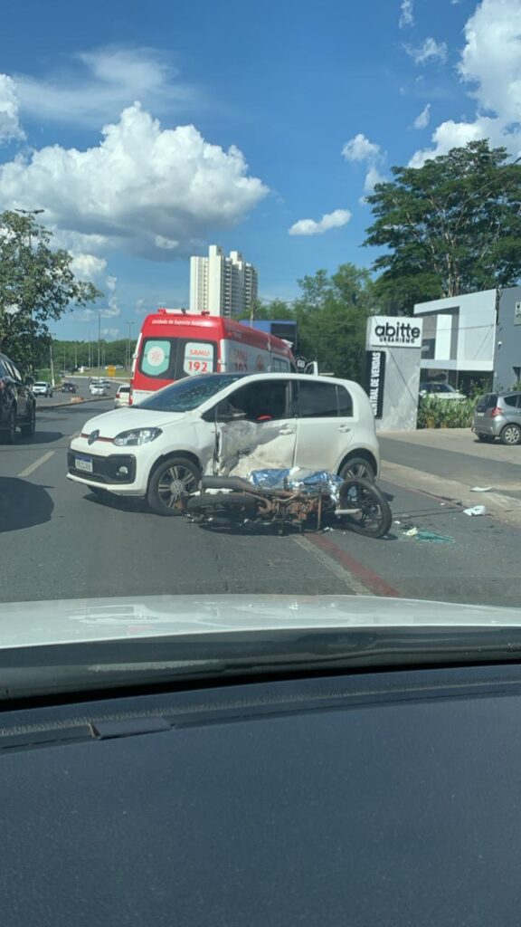 Tragédia na Avenida Miguel Sutil: Colisão entre Moto e Carro Deixa Homem Morto em Cuiabá