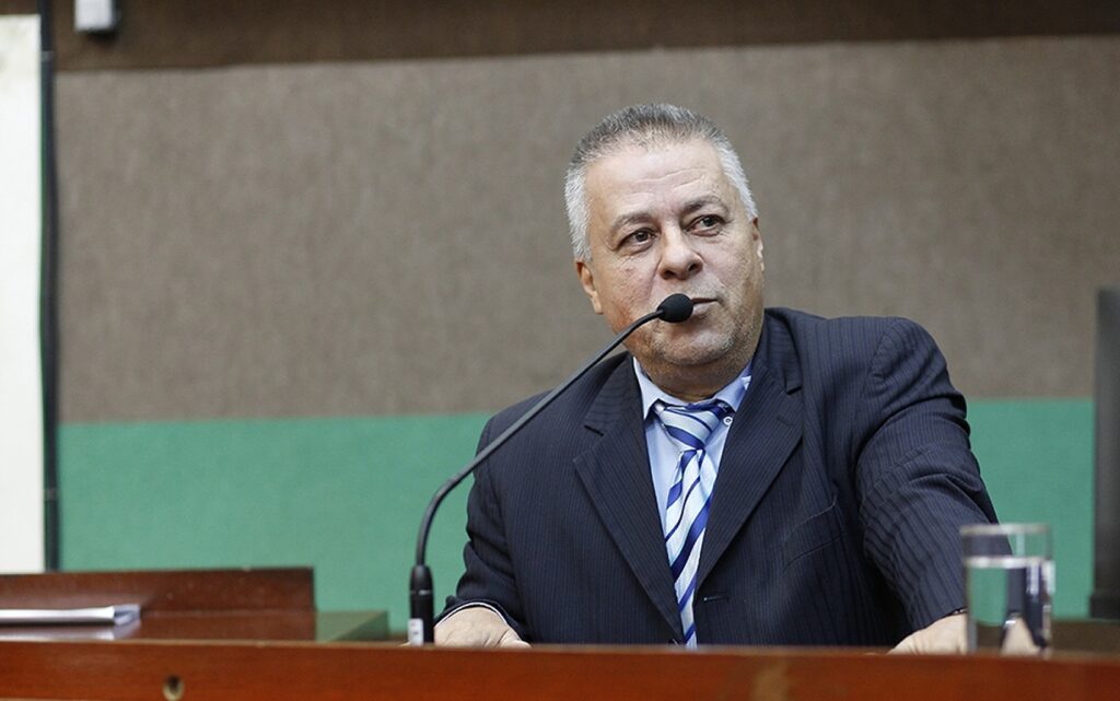 Vereador Afastado Destina Mais de R$ 3 Milhões em Emendas a Instituto de Esportes Vereador Afastado Destina Mais de R$ 3 Milhões em Emendas a Instituto de Esportes