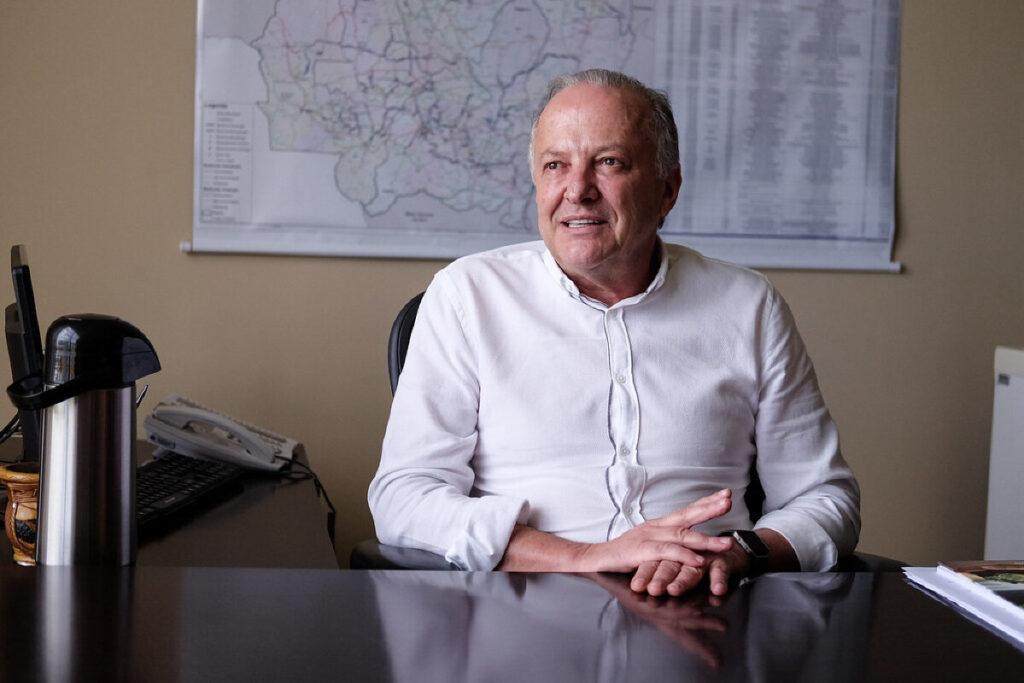 Vice-Governador de MT Critica Juros Altos e Gastança do Governo Lula