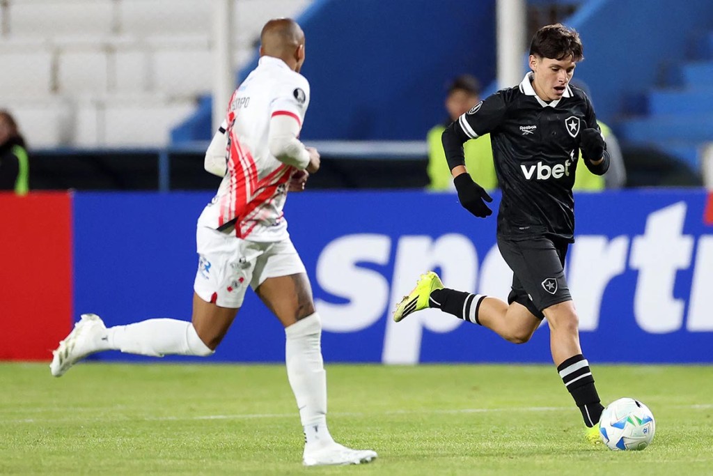 Botafogo Enfrenta Nacional Potosí e Sai em Desvantagem na Libertadores Botafogo Enfrenta Nacional Potosí e Sai em Desvantagem na Libertadores