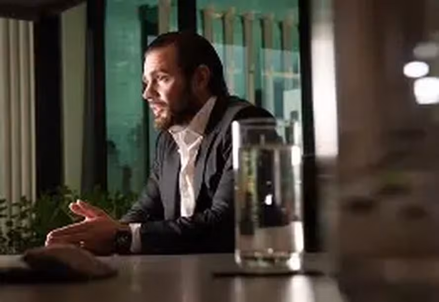 Caso Master: Uma Tempestade Política em Curso Caso Master: Uma Tempestade Política em Curso