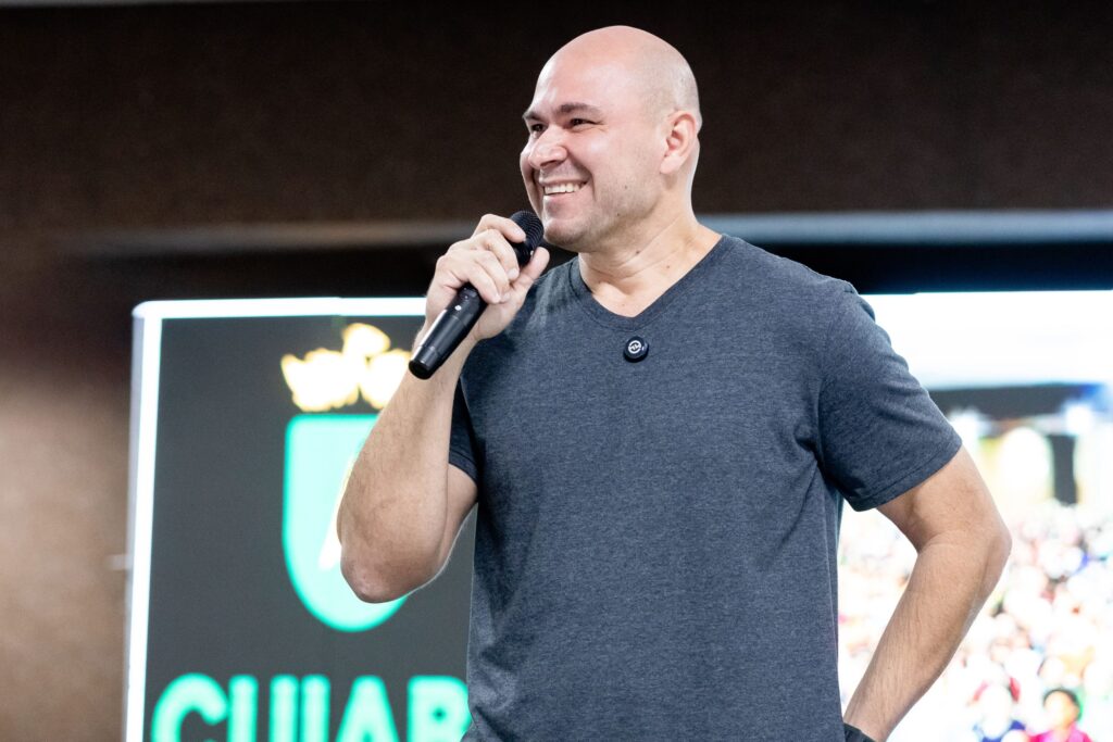 Economia de Cuiabá Recebe R$ 29,8 Milhões com Pagamento de Aposentados Economia de Cuiabá Recebe R$ 29,8 Milhões com Pagamento de Aposentados