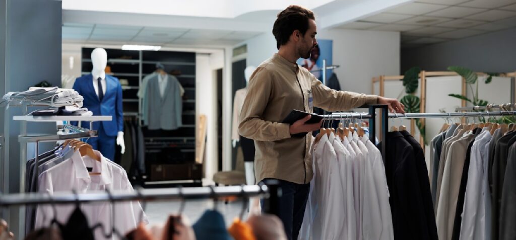 Empresários de Cuiabá Mantêm Pessimismo Apesar da Melhora no Comércio