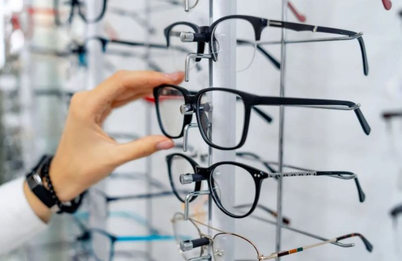 MPE Investiga Óticas em Cuiabá e VG por Promoções Ilegais MPE Investiga Óticas em Cuiabá e VG por Promoções Ilegais