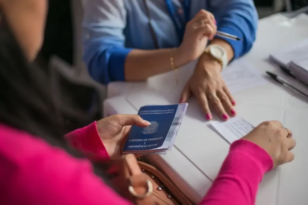 Oportunidades de Emprego em Cuiabá: Salários de até R$ 10 mil nesta Segunda-feira Oportunidades de Emprego em Cuiabá: Salários de até R$ 10 mil nesta Segunda-feira