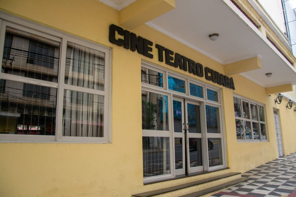 Cinema Para Todos: Projeto em MT Amplia Acesso à Cultura no Cine Teatro Cuiabá