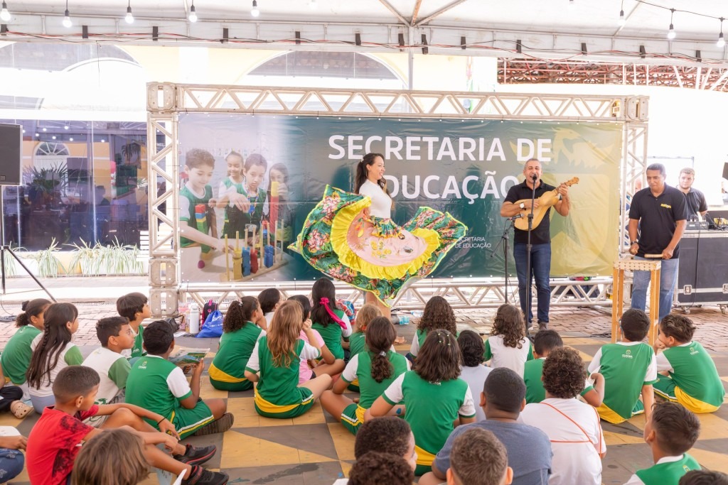 Conscientização Ambiental: Evento ‘Plante Água’ Mobiliza Estudantes em Cuiabá Conscientização Ambiental: Evento 'Plante Água' Mobiliza Estudantes em Cuiabá