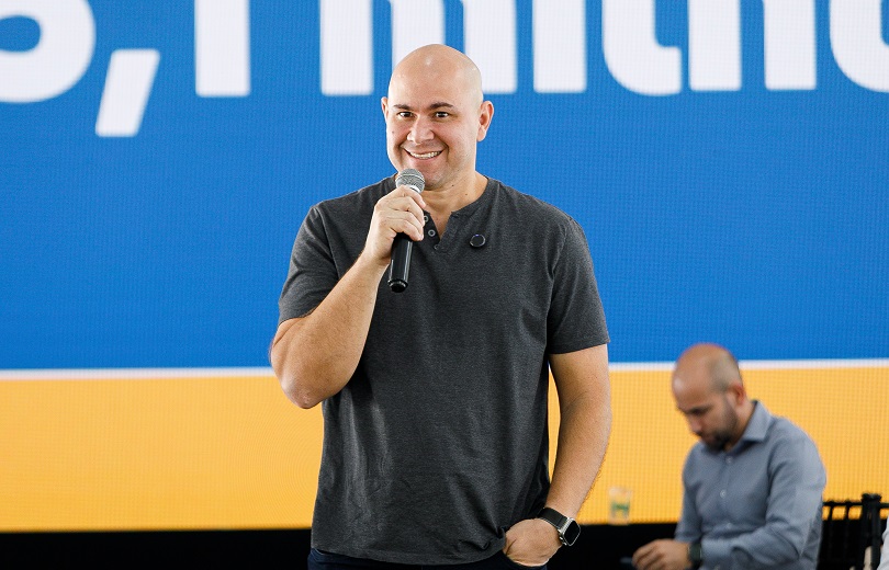 Cortes nos Salários dos Servidores de Cuiabá Anunciados por Abílio Cortes nos Salários dos Servidores de Cuiabá Anunciados por Abílio