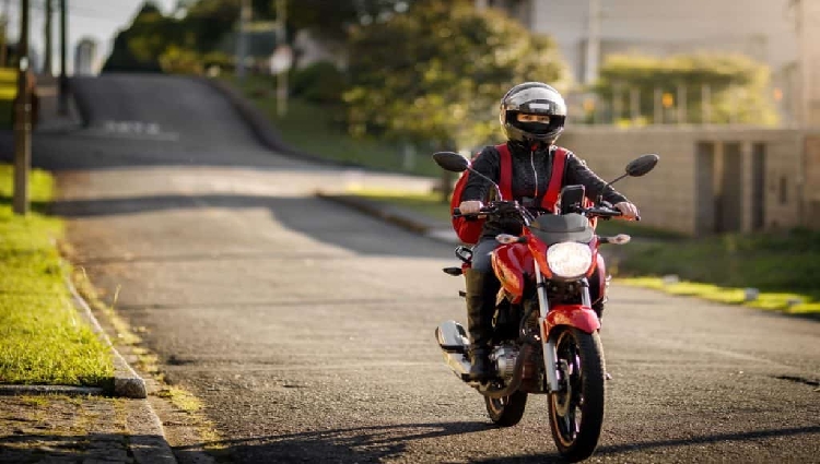 Cuiabá Regula Programa “Adote um Ponto” para Motoboys e Melhora Mobilidade Urbana Cuiabá Regula Programa “Adote um Ponto” para Motoboys e Melhora Mobilidade Urbana