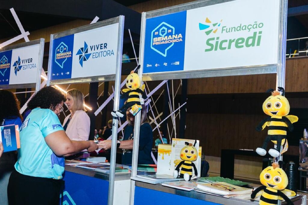 Escolas de MT Recebem R$ 100 Mil em Prêmios e Investem em Tecnologia Educacional