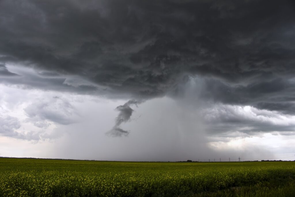 INMET Emite Alerta Amarelo para Chuvas Intensas em Cuiabá e Região até Quarta-feira