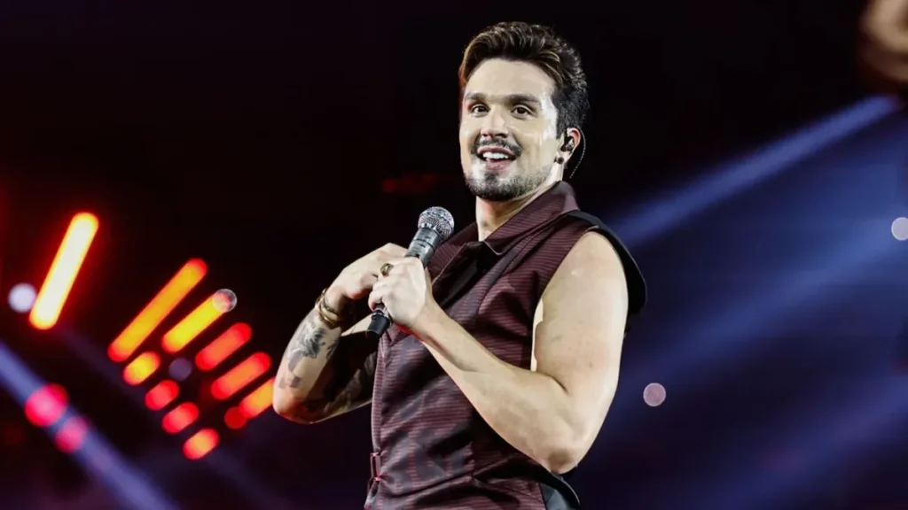 Luan Santana Lança Turnê Monumental: Descubra Quando Ele Estará na Sua Cidade! Luan Santana Lança Turnê Monumental: Descubra Quando Ele Estará na Sua Cidade!