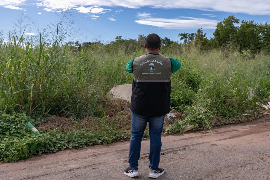 Prefeitura de Cuiabá Lança Campanha ‘Ordem Urbana: Terreno Limpo é Saúde e Segurança’ Prefeitura de Cuiabá Lança Campanha 'Ordem Urbana: Terreno Limpo é Saúde e Segurança'