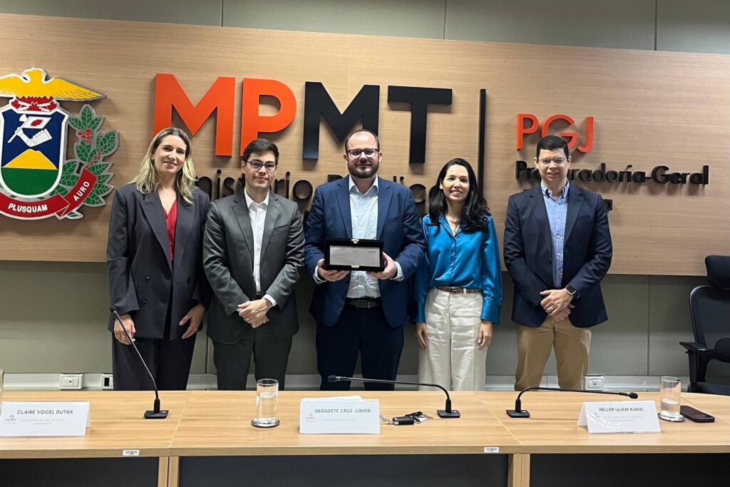 Promotoria de Mato Grosso Sob Investigação por Patrocínio de Empresas do Agronegócio Promotoria de Mato Grosso Sob Investigação por Patrocínio de Empresas do Agronegócio