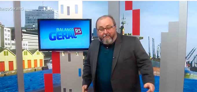 Alexandre Mota é o novo apresentador mais caro da TV Vila Real de Cuiabá Alexandre Mota é o novo apresentador mais caro da TV Vila Real de Cuiabá