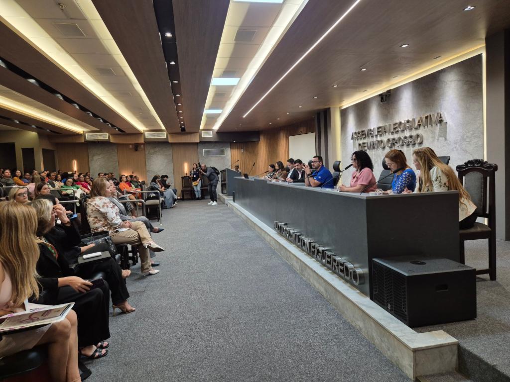 Capacitação em Hanseníase: Avanços na Saúde de Mato Grosso Capacitação em Hanseníase: Avanços na Saúde de Mato Grosso