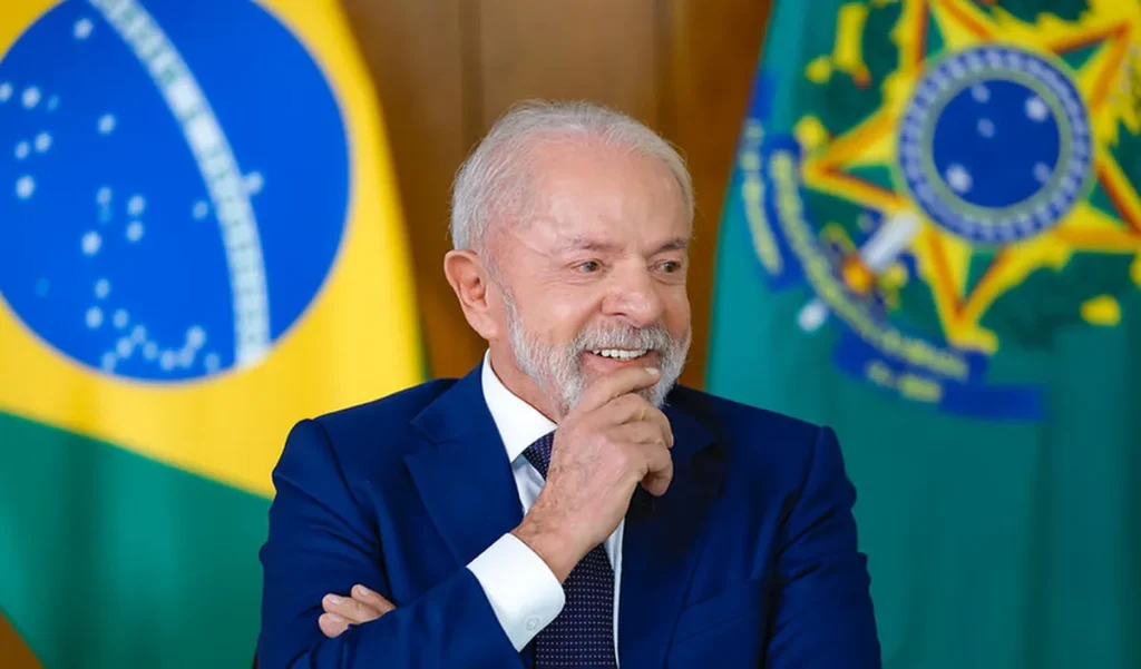 Governo Planeja Incluir Inadimplentes do FIES em Pacote de Renegociação de Dívidas Governo Planeja Incluir Inadimplentes do FIES em Pacote de Renegociação de Dívidas