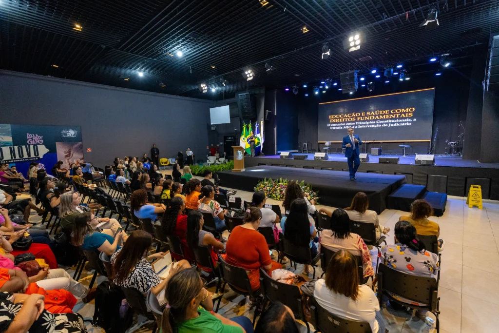 Maternidade Atípica: A Realidade de Mães que Cuidam de Crianças com Autismo