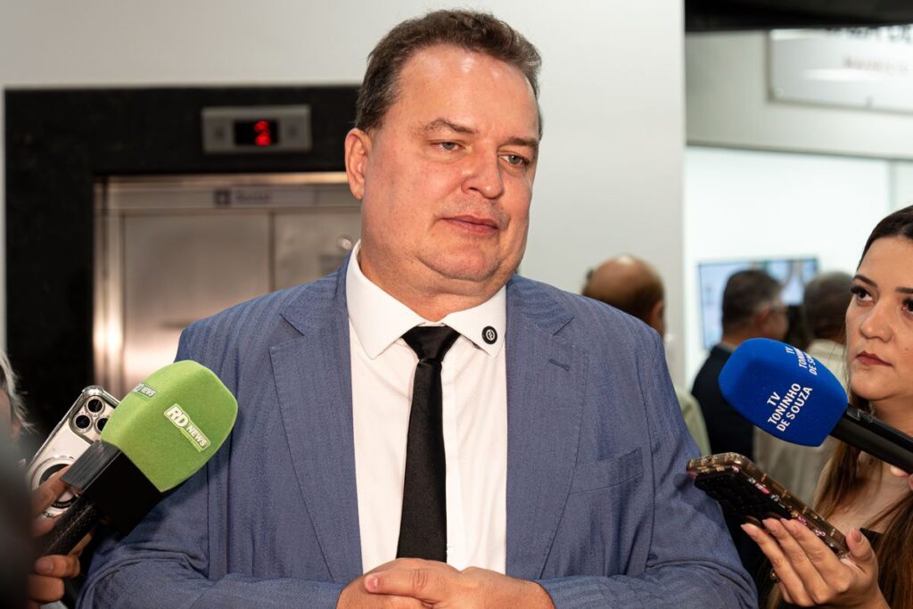 Max Russi Apresenta Projeto para Devolver Hospital a Cuiabá: Solução para Imbróglio