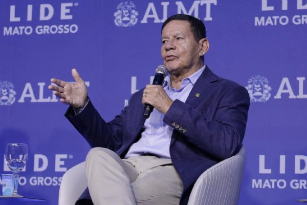 Mourão Critica Veto de Lula ao PL da Dosimetria: ‘Perdeu a Chance de Ser Estadista’ Mourão Critica Veto de Lula ao PL da Dosimetria: 'Perdeu a Chance de Ser Estadista'