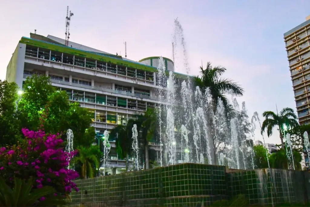 Mudanças na Gestão Municipal: Abilio Prioriza Economia e Eficiência