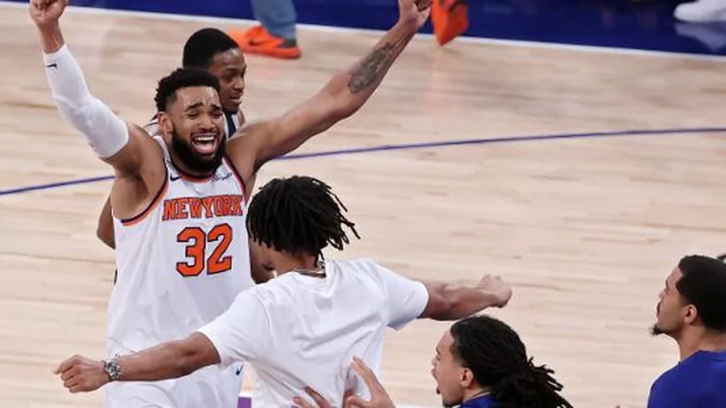 Knicks fazem virada histórica e vencem Spurs por 3 a 1 nas finais da NBA