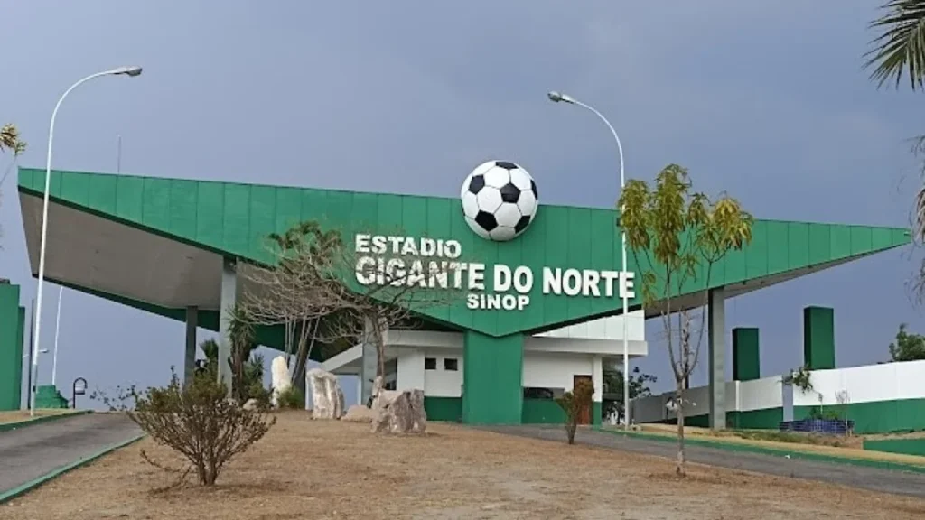Amistoso entre Grêmio e Chapecoense impulsiona economia e turismo em Sinop Amistoso entre Grêmio e Chapecoense impulsiona economia e turismo em Sinop