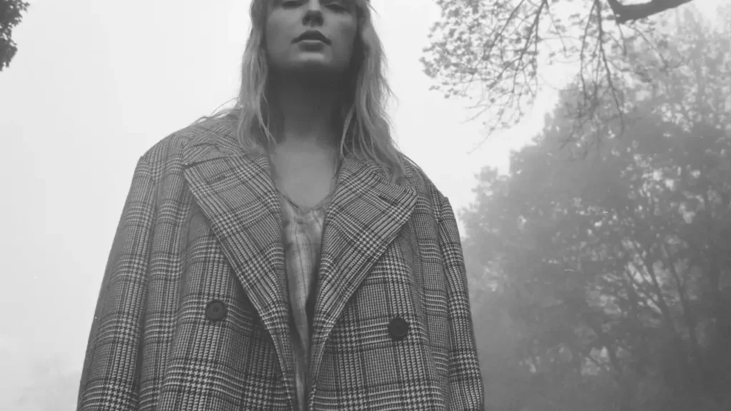 Seis músicas inesquecíveis do álbum “Folklore” de Taylor Swift Seis músicas inesquecíveis do álbum “Folklore” de Taylor Swift